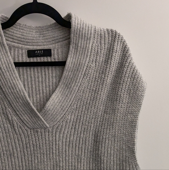 ABLE Ingrid Sweater Vest XS Heather Grey - Picture 9 of 11